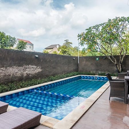 Zen Rooms Basic Jimbaran Taman Mulia Eksteriør bilde